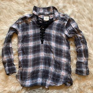 Long sleeve plaid shirt